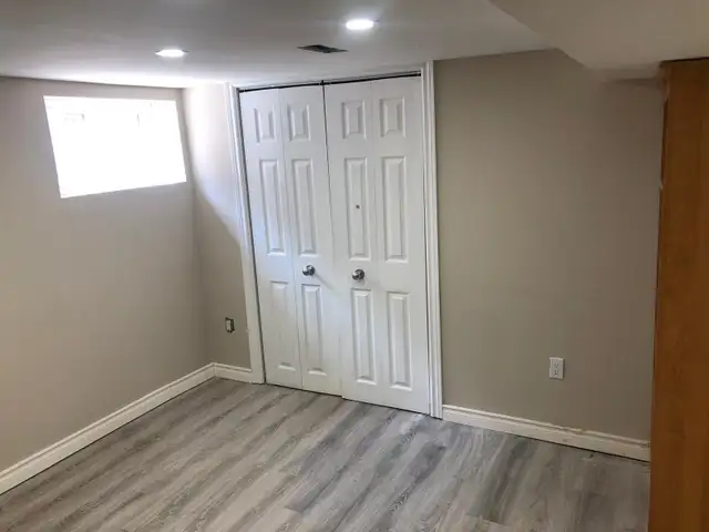 Basment Apartment Rent Niagara Falls - Photo 6