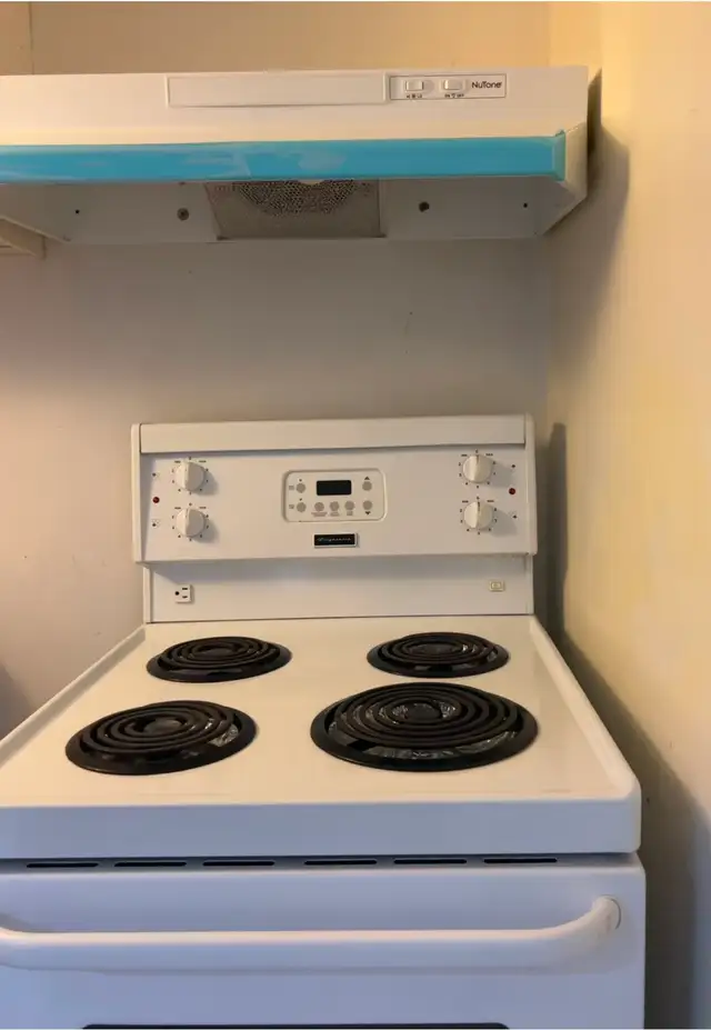 Best Deal! Really Spacious! One Bedroom Unit Rent - Photo 8
