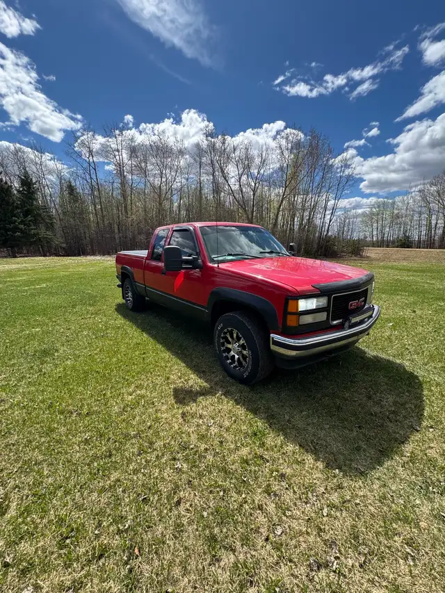 1998 GMC Sierra 150 SLE - Photo 2