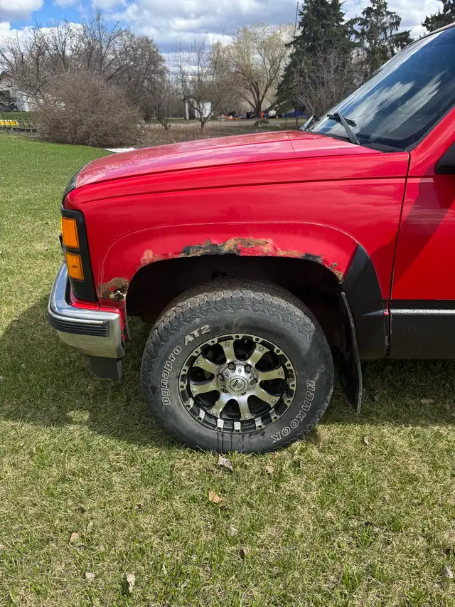 1998 GMC Sierra 150 SLE - Photo 8