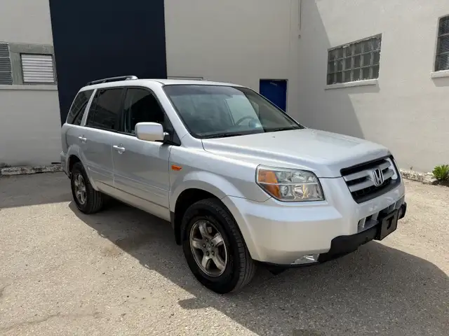 2006 Honda pilot EXL CLEAN safetied - Photo 2