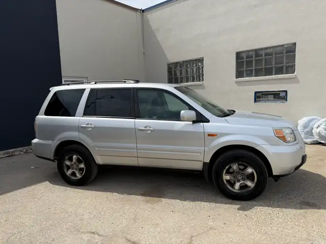2006 Honda pilot EXL CLEAN safetied - Photo 3