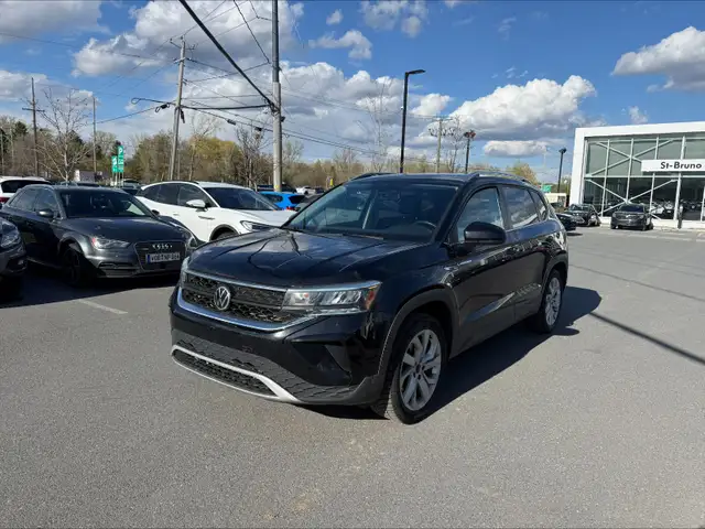 2022 Volkswagen Taos Comfortline | Toit ouvrant panoramique|App