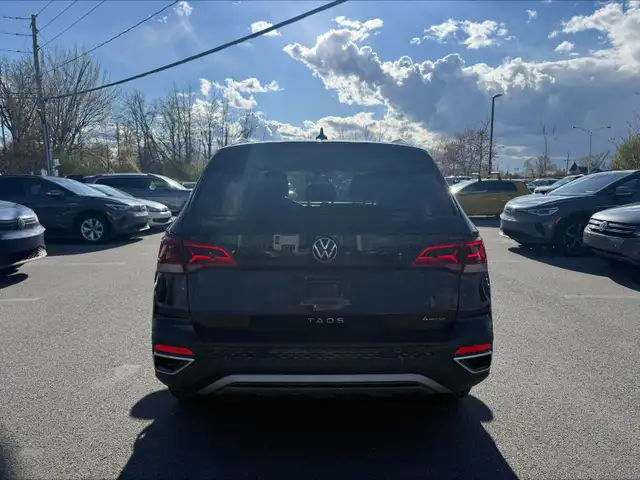 2022 Volkswagen Taos Comfortline | Toit ouvrant panoramique|App - Photo 8