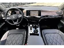 2026 Volkswagen Atlas Execline R Line | 7 Seat | Vented Leather - Photo 15