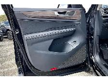 2026 Volkswagen Atlas Execline R Line | 7 Seat | Vented Leather - Photo 18