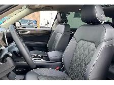 2026 Volkswagen Atlas Execline R Line | 7 Seat | Vented Leather - Photo 25