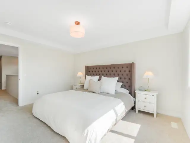 St Albert 5 Bed House on Huge Pie Lot! - Photo 11