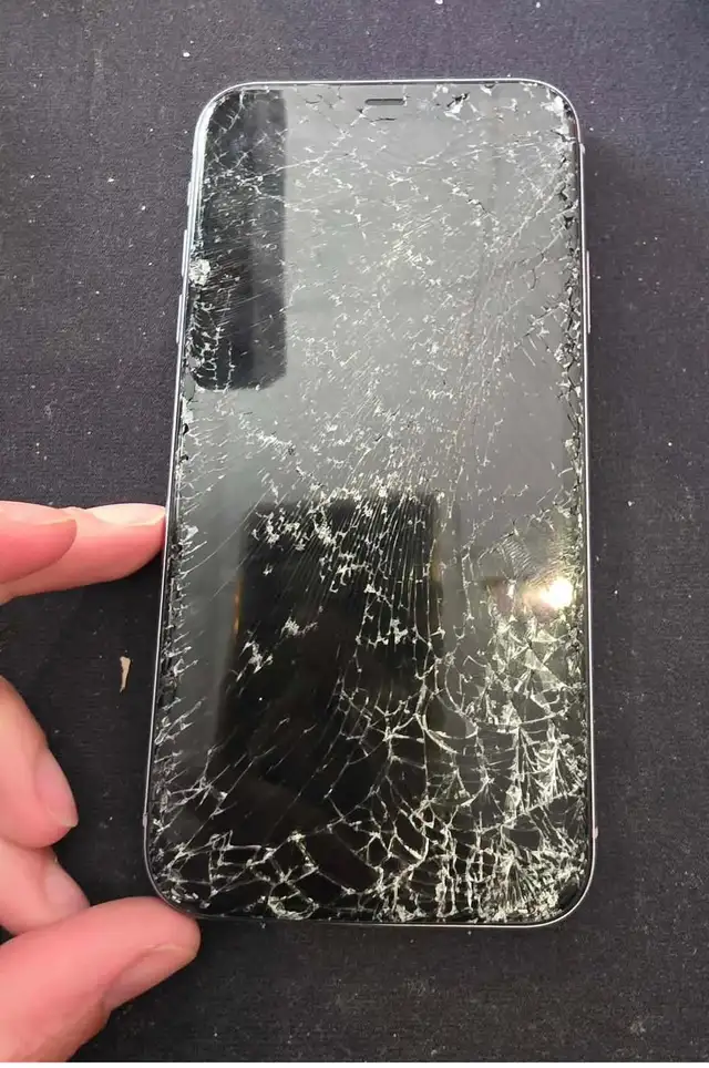 Phone Repair - Photo 7