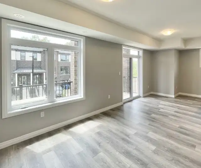 brand new 2 bed 2 bath luxury home for rent june 1st 22 arabella - Photo 2