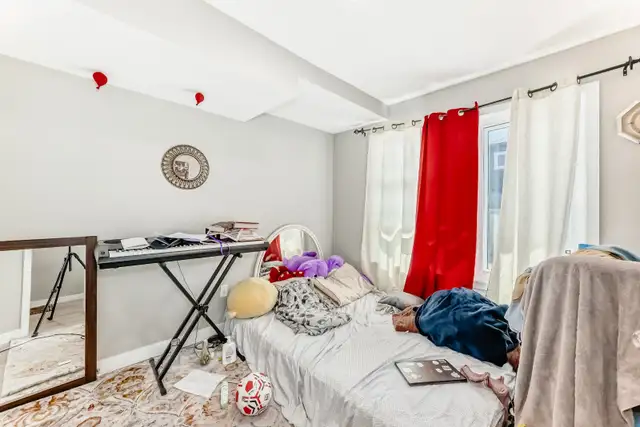 2021 Built 3 Bedroom Townhouse w/ LOW CONDO FEE! - Photo 7