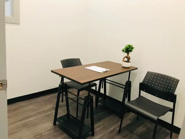 Private Office 24/7 Access, On-Site Parking - $450 to $698/month - Photo 5
