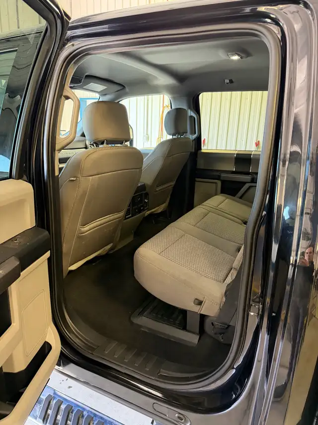 2021 Ford F250 Super Duty XLT 4x4 - Photo 5