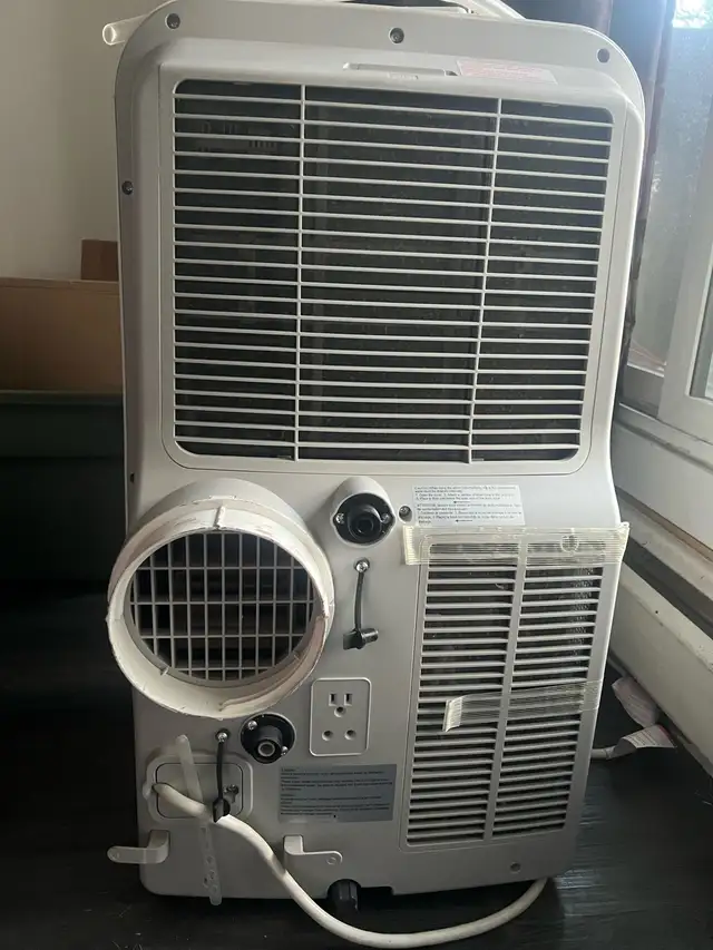 Danby Designer 14000 BTU Portable Air Conditioner - Photo 2