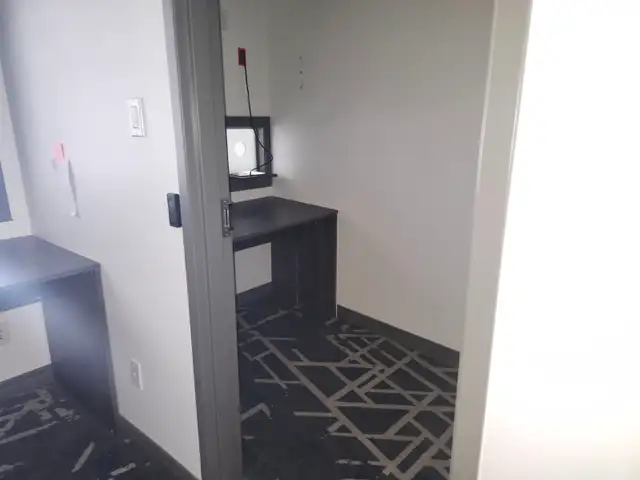 COMMERCIAL SPACE FOR LEASE (6 MONTHS FREE RENT) - Photo 6