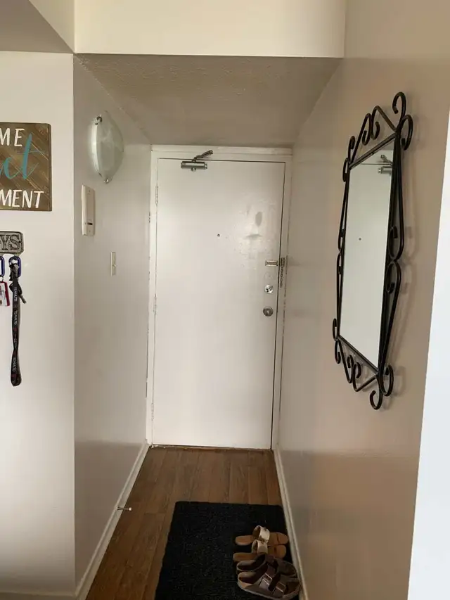 1 Bedroom Apartment - Photo 3