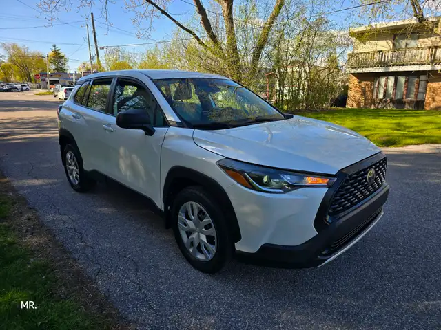 2022 Toyota Corolla Cross L Heated Seats, Reverse Camera , Andro - Photo 4