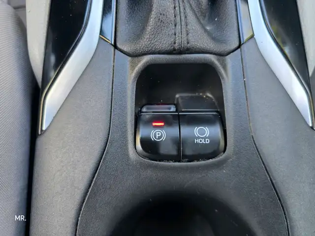 2022 Toyota Corolla Cross L Heated Seats, Reverse Camera , Andro - Photo 17
