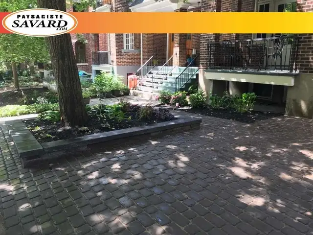 INSTALLATION & RÉPARATION PAVÉ UNIS MONTRÉAL
