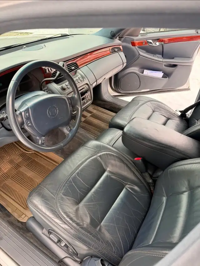 cadillac deville 2003 - Photo 8