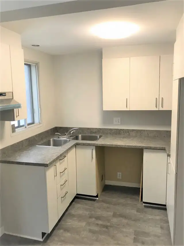 4 ½  logement à louer derrière Galerie Terrebonne libre à 1230$ - Photo 6