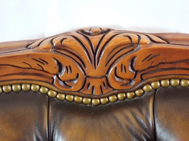 Natural Leather Balfour Tufted Chair - Photo 2