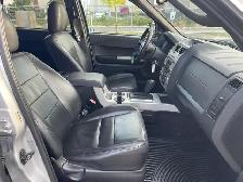 2011 Ford Escape XLT AWD V6 : Low Mileage - Photo 10
