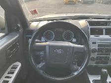 2011 Ford Escape XLT AWD V6 : Low Mileage - Photo 14