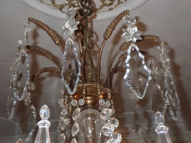 Vintage Chandelier - Photo 7