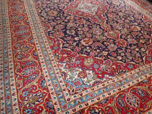 Vintage Persian/Kashan Area Rug - Photo 3