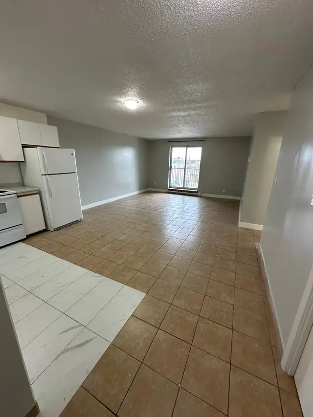 3 Bedroom Apartment Available Now in Minnow Lake Area - Photo 2