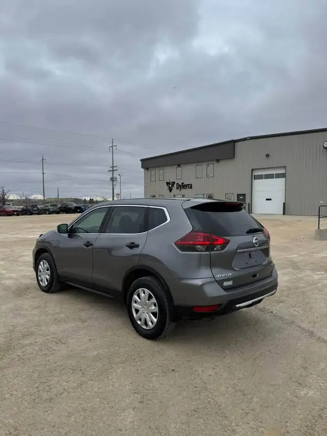 2018 Nissan Rogue S - Photo 7