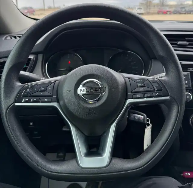 2018 Nissan Rogue S - Photo 9