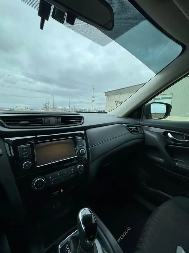 2018 Nissan Rogue S - Photo 15