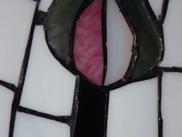 Deco Styled Glass Shaded Lamp - Photo 9