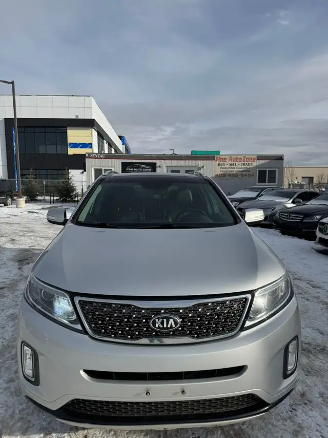 2014 Kia Sorento SX AWD V6 : Very Well Serviced - Photo 2