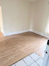 2 bedroom/ LARGE UNIT/ BIG WINDOWS / UPDATED - Photo 12
