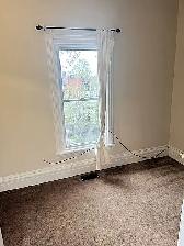 2 bedroom/ LARGE UNIT/ BIG WINDOWS / UPDATED - Photo 18