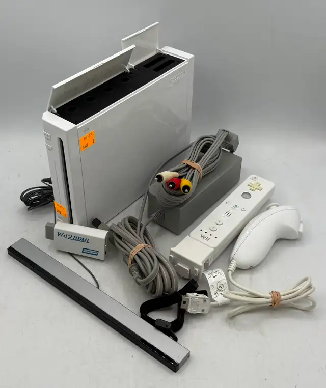 Nintendo Wii Console Complete with Controllers and Accessories