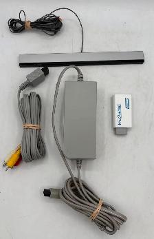 Nintendo Wii Console Complete with Controllers and Accessories - Photo 5