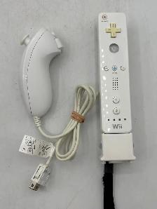 Nintendo Wii Console Complete with Controllers and Accessories - Photo 7