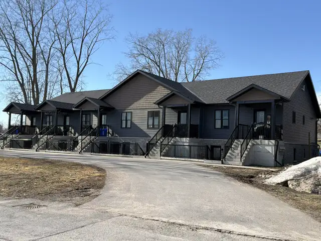 Modern 3, 2 and 1 bedroom homes now available! - Photo 10