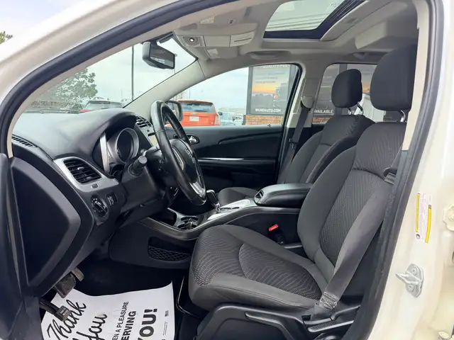 2017 Dodge Journey SXT AWD - Photo 2