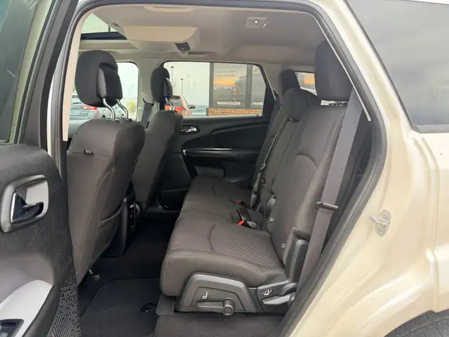 2017 Dodge Journey SXT AWD - Photo 8