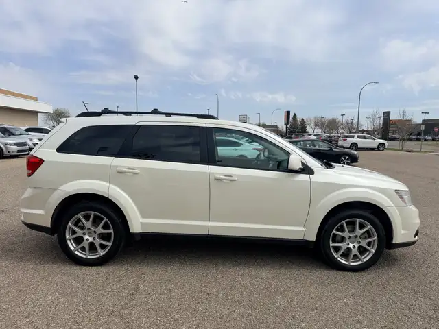 2017 Dodge Journey SXT AWD - Photo 11