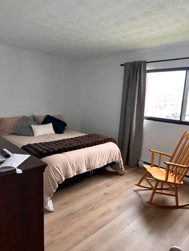 Bel appartement lumineux 5½ bien situé - Photo 8