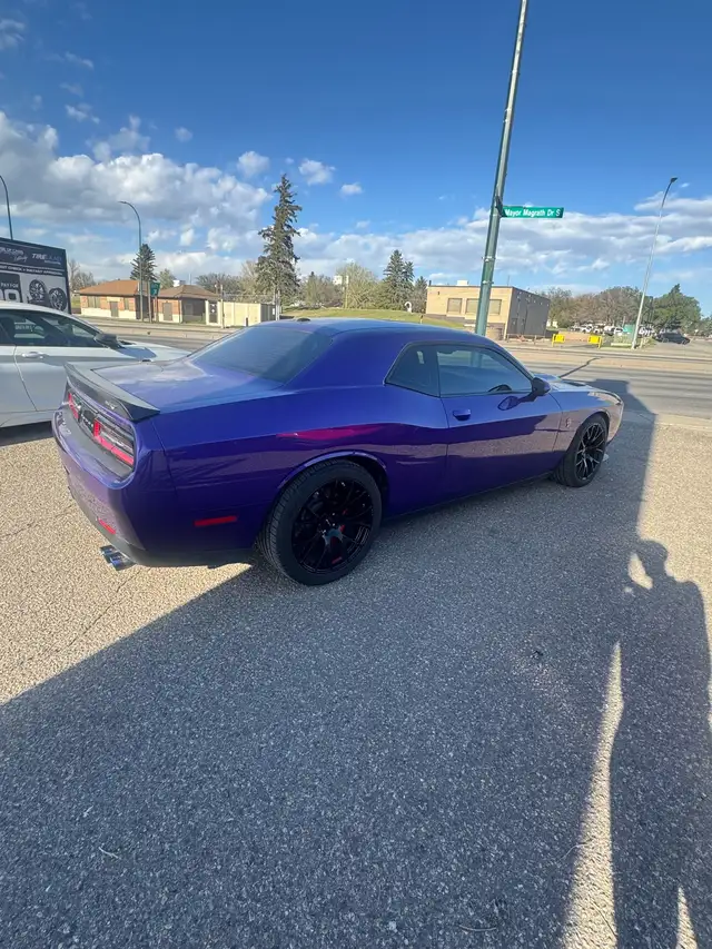 2016 Dodge Challenger SRT Hellcat - Photo 4