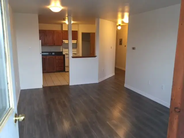 July 1 Spacious 1 Bedroom Apartment $1600 Young Street Halifax