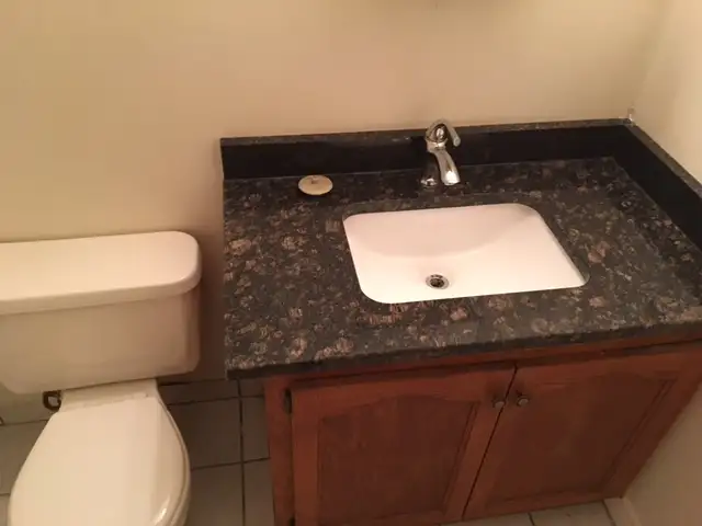 July 1 Spacious 1 Bedroom Apartment $1600 Young Street Halifax - Photo 3