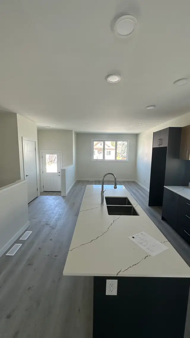 House for Rent - Photo 5